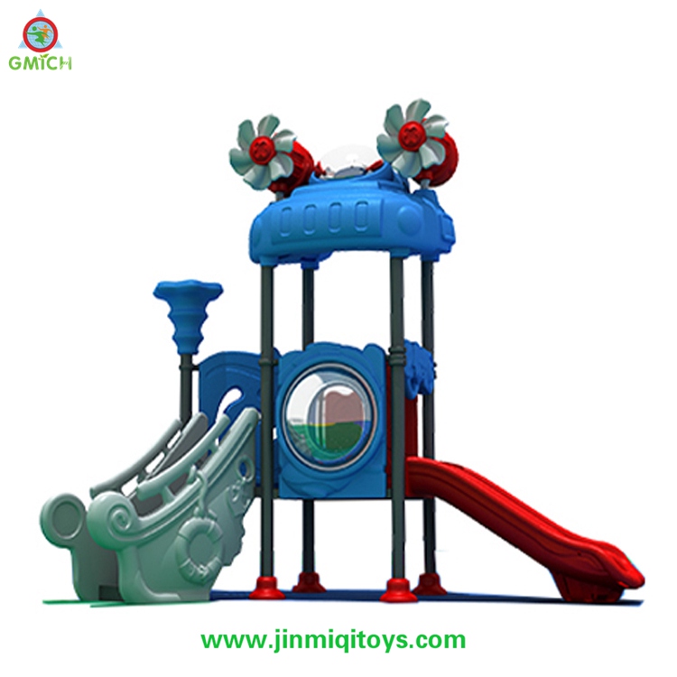 Small set Playground 1872C
