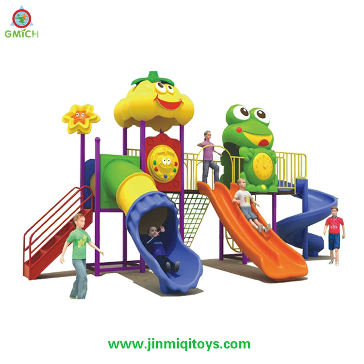 Small playground 18140E