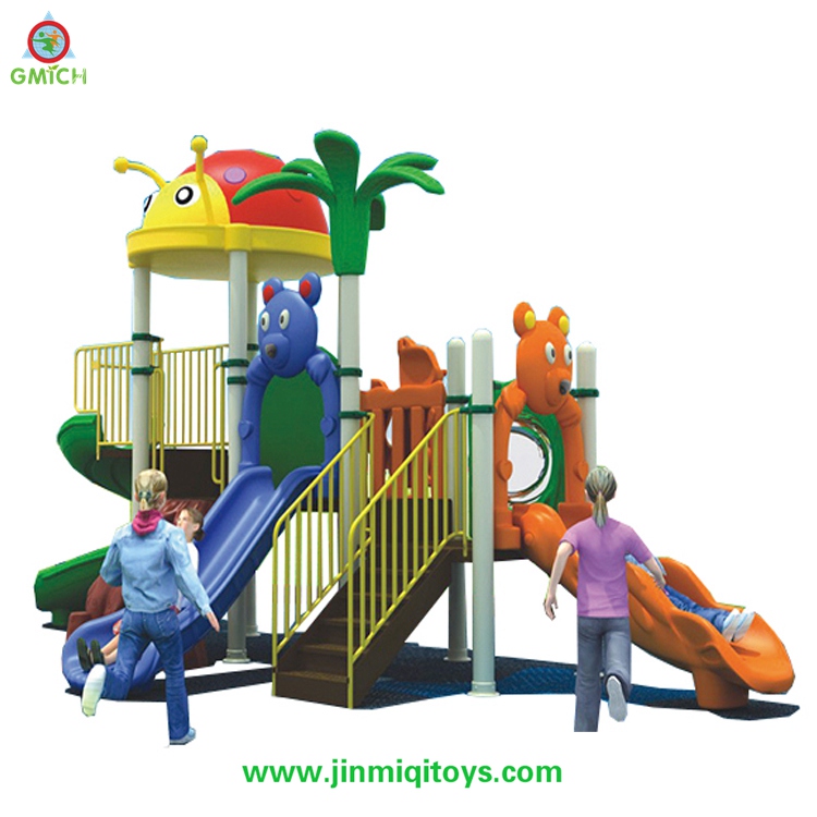 Small playground 18136B